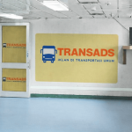 Pintu bagian dalam kapal