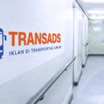 dinding dalam lorong kapal